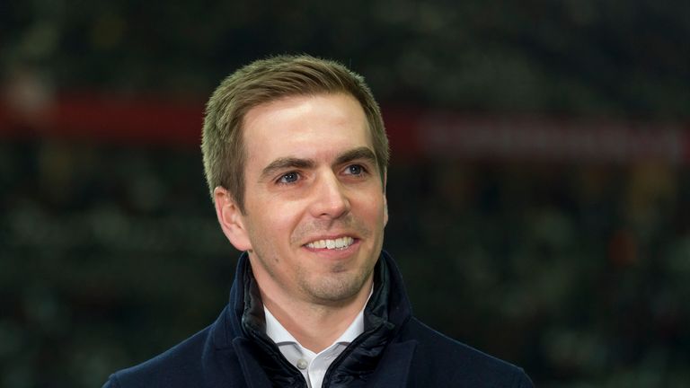 Philipp Lahm nimmt Stellung zur Causa Ilkay Gündogan und Mesut Özil.