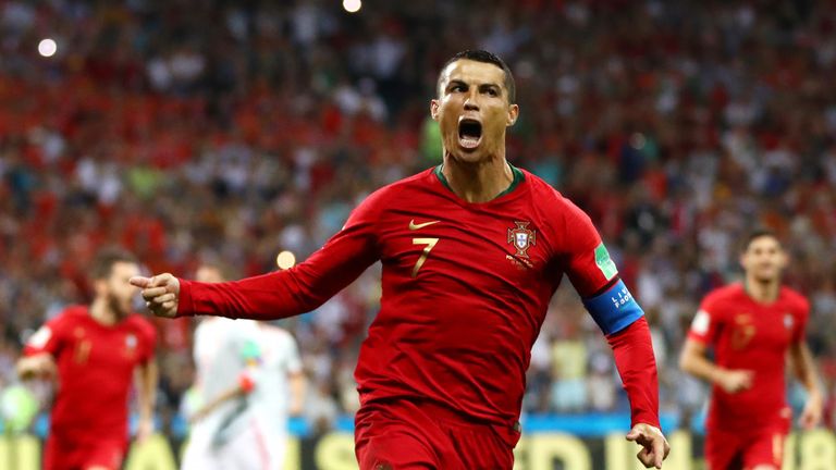 Cristiano Ronaldo trifft früh gegen Spanien.