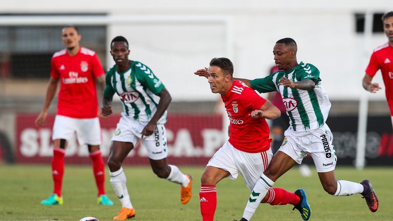 6. Liga NOS (Portugal) 932,68 Millionen Euro - die wertvollsten Teams: FC Porto (243,03 Millionen Euro), Benfica Lissabon (230,85 Millionen Euro)