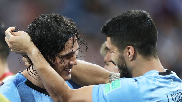 4. Uruguay - Die Überraschung der WM! Das 2:1 gegen CR7 & Co. war spektakulär. Hinten hält Godin alles dicht, vorne haben sie mit Suarez und Cavani ein Weltklasse-Duo. Aber: Cavani droht gegen Frankreich auszufallen. Es wird ein harter Fight!
