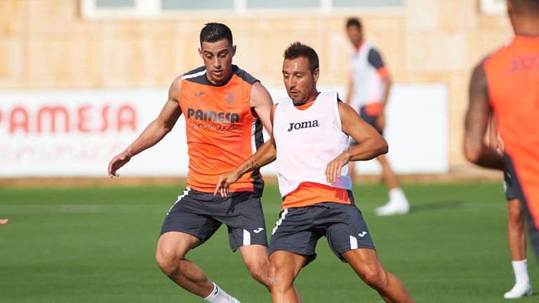 Santi Cazorla spielt in der kommenden Saison für den FC Villarreal .