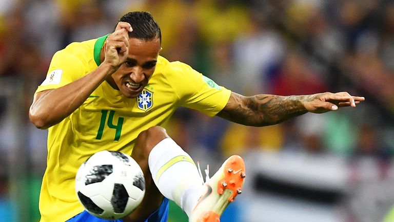 Für Brasiliens Danilo ist die WM vorzeitig beendet.