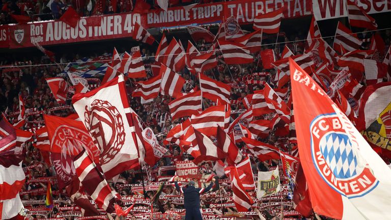 Die Bayern-Fans bekommen ihr rot-weißes Stadion.
