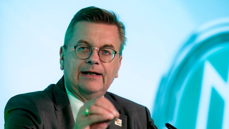 Reinhard Grindel wurde von Mesut Özil kritisiert.