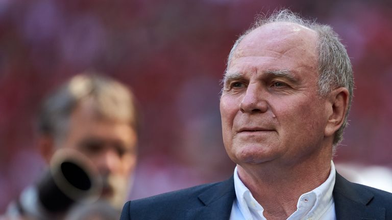 Özil-Berater ledert gegen Uli Hoeneß