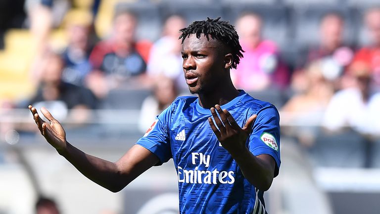 Gideon Jung muss am Knie operiert werden. 