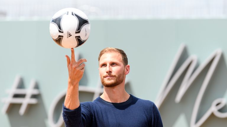 Benedikt Höwedes kehrt dem FC Schalke nach 17 Jahren endgültig den Rücken.