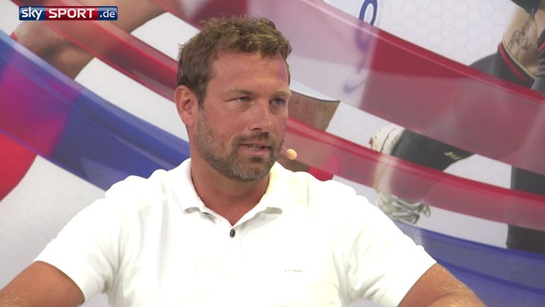 Markus Weinzierl im Gespräch mit Sky Sport. 
