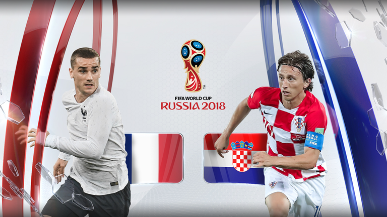 Kroatien um Luka Modric (r.) treffen im WM-Finale auf Frankreich mit Antoine Griezmann.