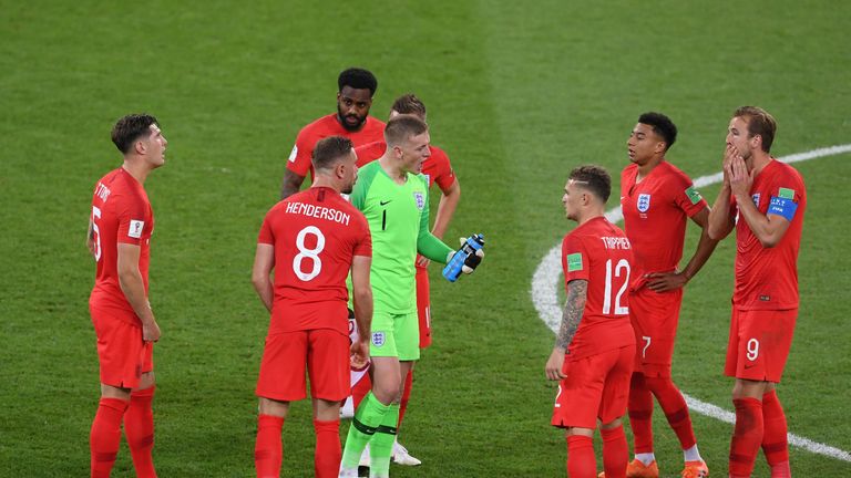 Jordan Pickford soll auch dank seiner Trinkflasche die kolumbianischen Elfmeterschützen zur Verzweiflung gebracht haben.