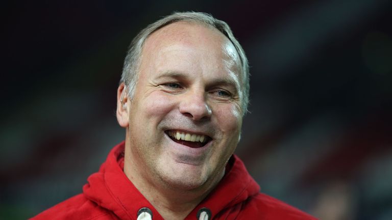 Oliver Reck (53), Kickers Offenbach: Reck war vor allem in der zweiten Liga aktiv. Duisburg und Düsseldorf waren dort seine Stationen, in der Saison 05/06 saß er interims-weise für ein Spiel als Cheftrainer von Schalke 04 auf der Bank. 