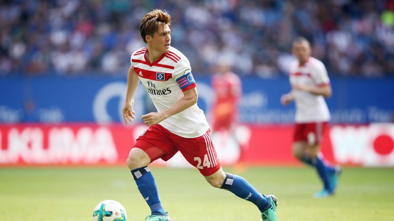 Rechtsverteidiger: Gotoku Sakai (27), Hamburger SV: War letzte Saison Kapitän und soll auch in der zweiten Liga als Führungsspieler vorangehen. Spielte für Japan bei der WM.