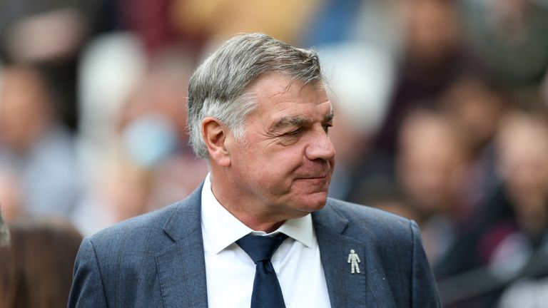 Sam Allardyce (63), FC Everton: "Big Sam" blickt auf eine lange Trainerlaufbahn zurück. Zehn Stationen hat er seit seinem Debut 1994 hinter sich. Kurios: Sein Intermezzo als englischer Nationaltrainer, nur ein Spiel fand unter seiner Leitung statt.