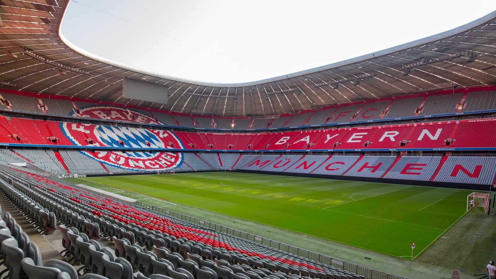 Fc Bayern Allianz Arena Erstrahlt Im Neuen Glanz Fußball News Sky Sport