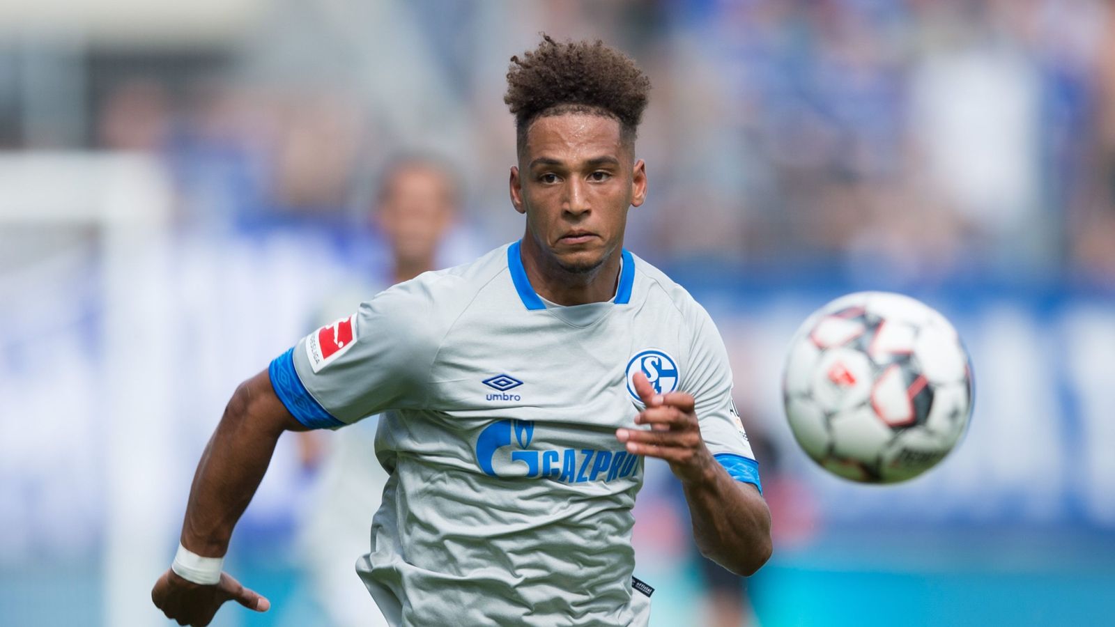 Fix! Kehrer wechselt von Schalke 04 zu Paris St. Germain Fußball News