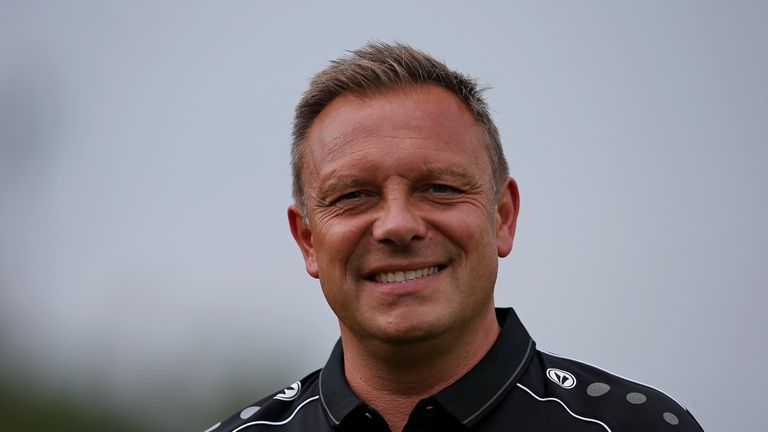 Hat gut lachen: Andre Breitenreiter bleibt in Hannover.