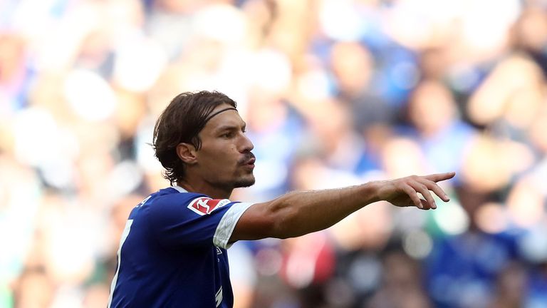 Benjamin Stambouli fällt verletzt aus.