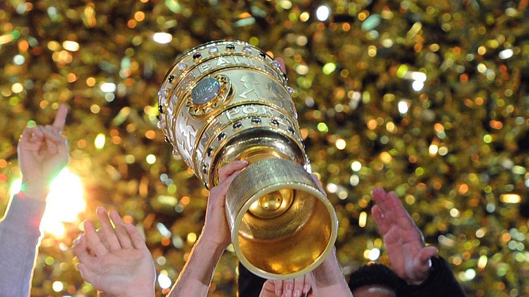 Das Objekt der Begierde: der DFB-Pokal.