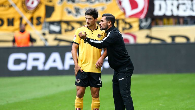 Trainer Cristian Fiel verliert bei seinem Debüt mit Dynamo Dresden.