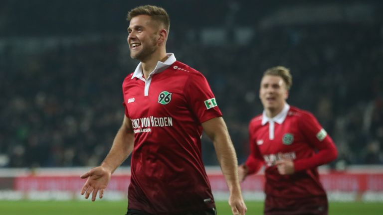 Füllkrug verlängert langfristig in Hannover. 