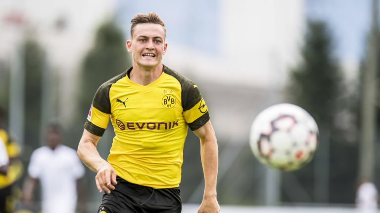 Jacob Bruun Larsen war in der Rückrunde der vergangenen Saison an den VfB Stuttgart ausgeliehen.