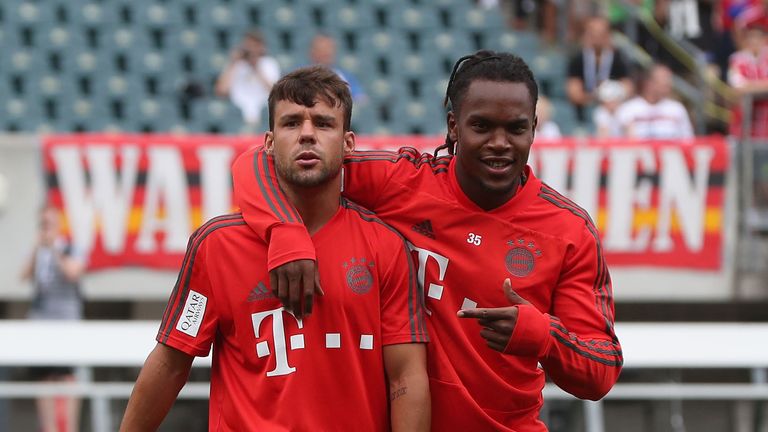 Juan Bernat und Renato Sanches