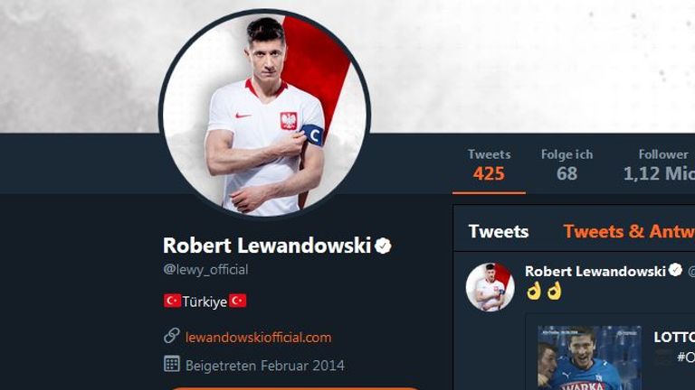 Robert Lewandowskis Twitter Account wurde gehacked. (@Screenshot Twitter @lewy_official)