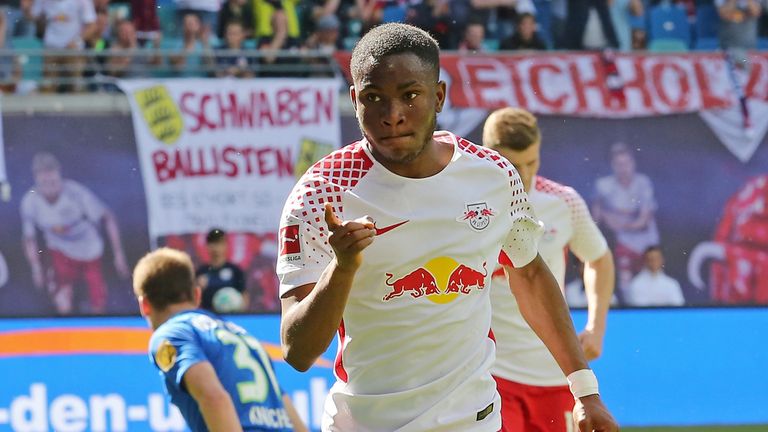 RB Leipzig will Ademola Lookman fest verpflichten.