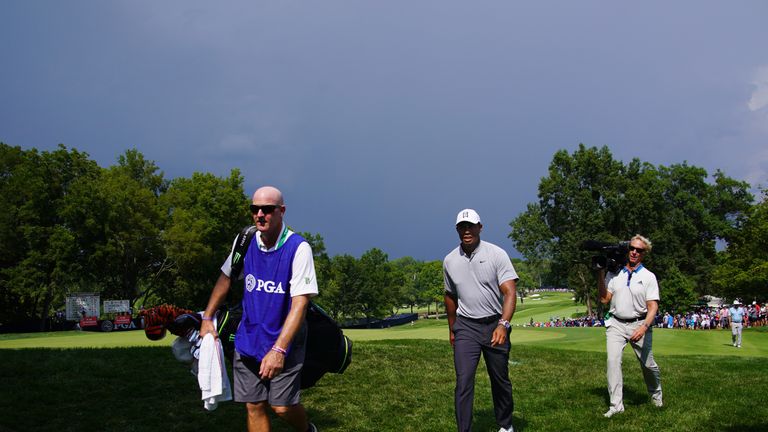 Bei der PGA Championship in St. Louis zogen dunkle Wolken über Tiger Woods auf.