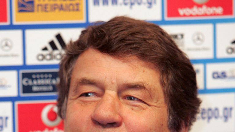 'Wer Erster ist, hat immer Recht. Ich habe also Recht. Und wenn ich Fünfter bin, können Sie wieder mit mir reden.'
