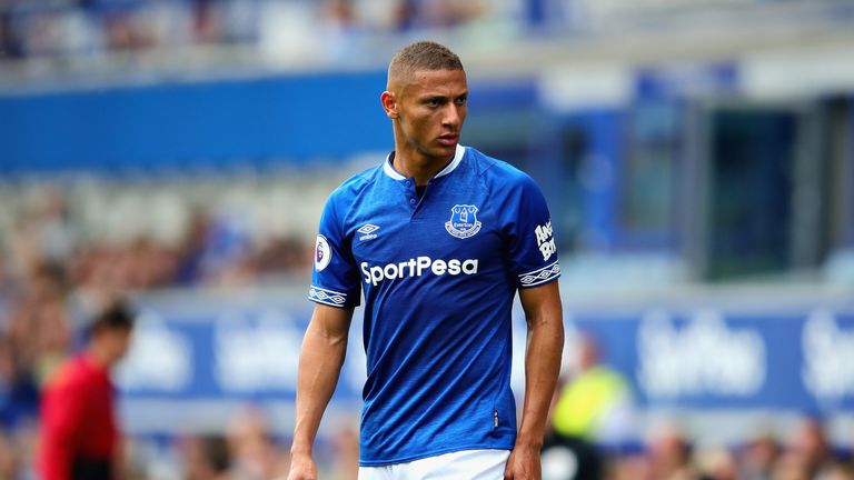 Platz 6: FC Everton - 91,90 Millionen Euro - Richarlison (39,20 Millionen Euro)