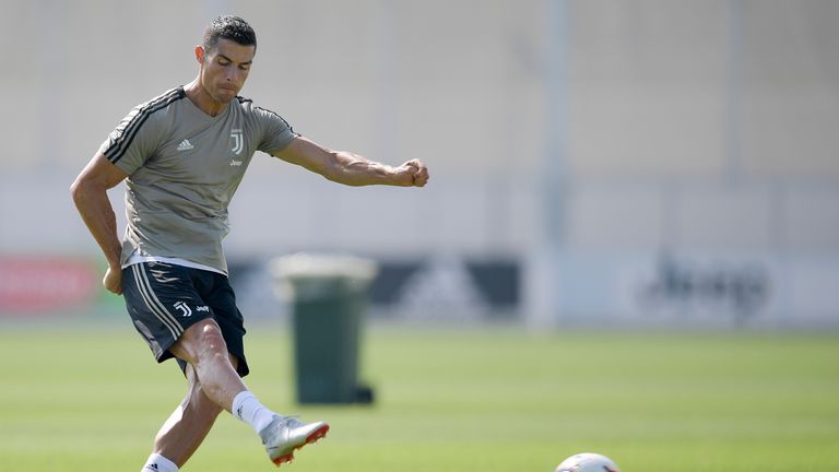 Superstar Ronaldo trifft auch im zweiten Test zur Führung.