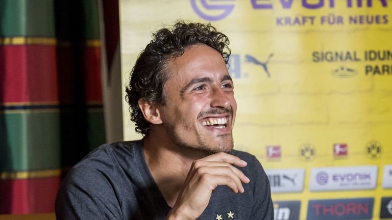 Der Neuzugang des BVB freut sich, wieder in der Champions League zu spielen.