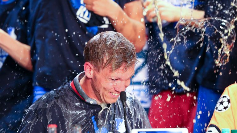 17. TSG 1899 Hoffenheim - Durchschnittspreis: 124,25 Euro (Trikots: 74,95 Euro, Fanartikel: 21,95 Euro, Dauerkarten: 379,50 Euro, Tageskarten: 21,67 Euro)