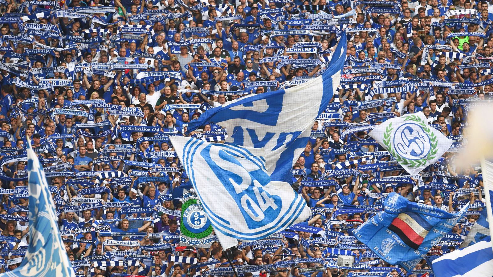 Mitgliederzahlen: Schalke zieht wieder am BVB vorbei