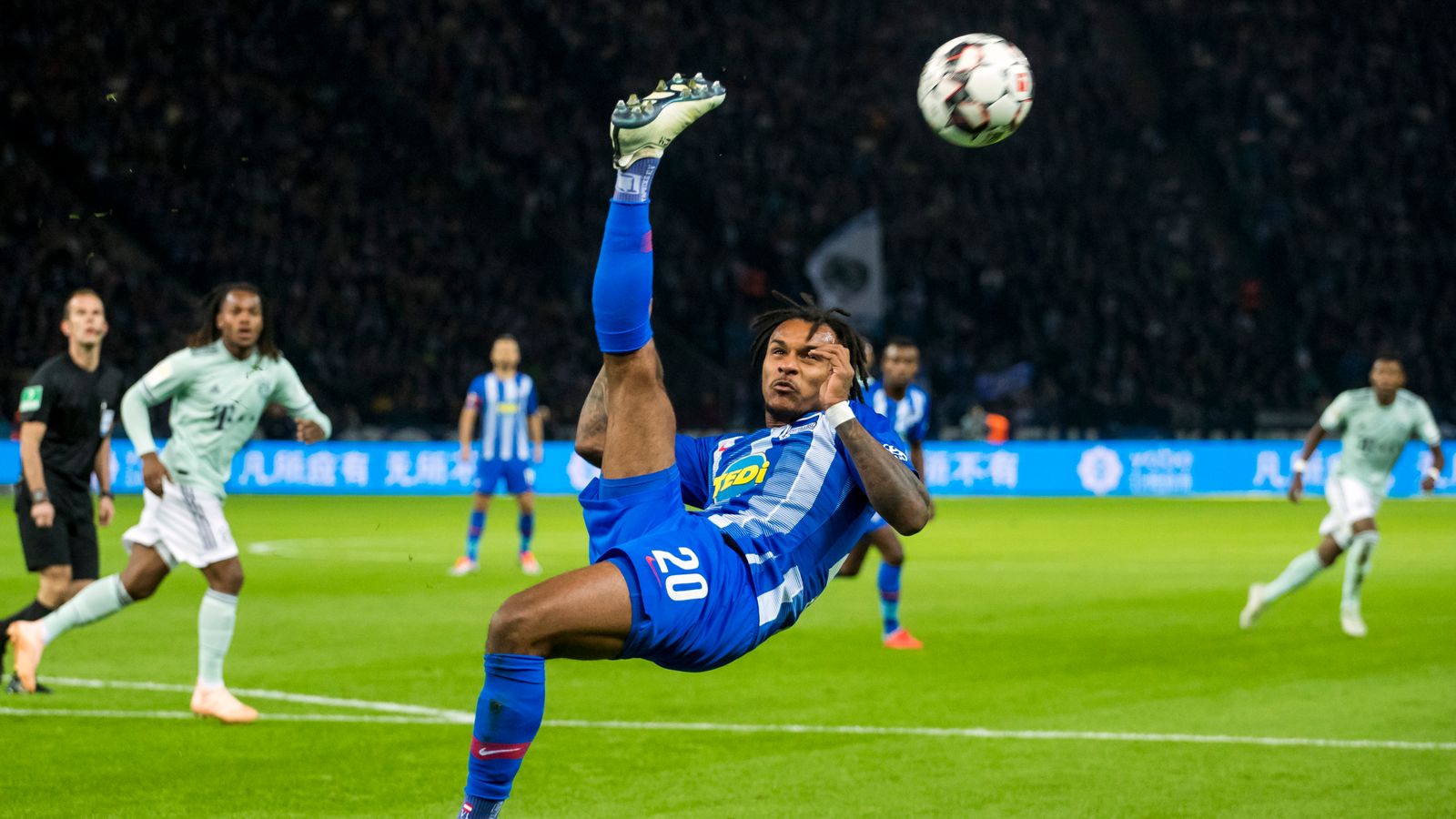 Bundesliga Sky Top 100 Die besten Rechtsverteidiger der Hinrunde Fußball News Sky Sport