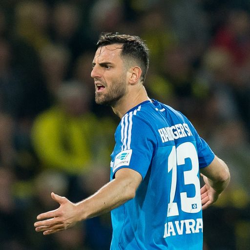 Ex-HSV-Profi Mavraj wütet gegen Christian Titz