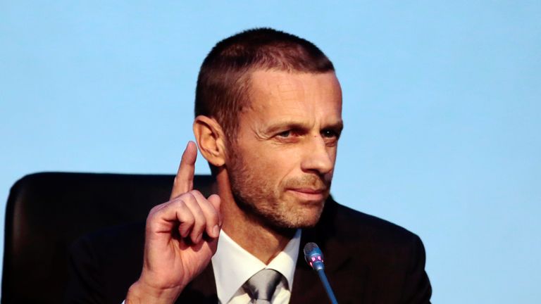 UEFA-Präsident Aleksander Ceferin widerlegt die Gerüchte um ein Champions-League-Finale in den USA. 