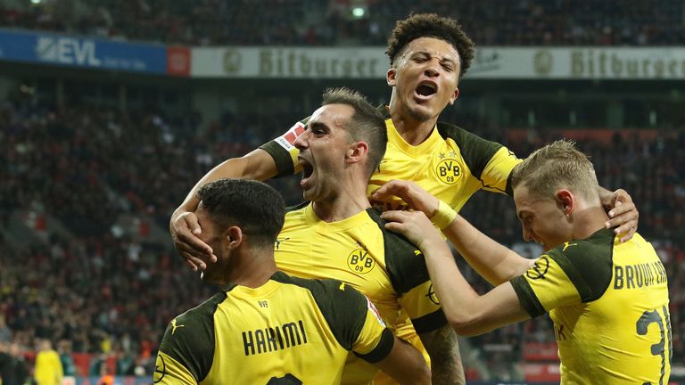 4. Bor. Dortmund: Der BVB stürmt furios an die Bundesliga-Spitze. Gegen Nürnberg (7:0) und in Leverkusen (4:2) brannte die Favre-Elf ein Offensiv-Feuerwerk ab. Im Ranking klettert der BVB von Platz 8 auf 4. In der CL gastiert nun Monaco in Dortmund.