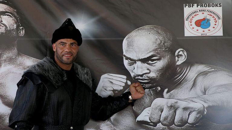 Manuel Charr will am 29. September seinen Weltmeister-Titel im Schwergewicht verteidigen.