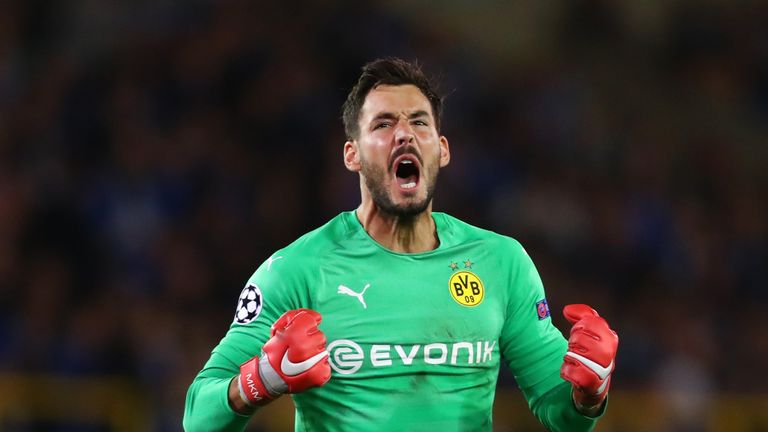 TOR: Roman Bürki war beim 1:0-Sieg des BVB beim FC Brügge eine der entscheidenden Säulen. Der Schweizer Keeper entschärfte vor allem zu Beginn einige Chancen der Belgier und hielt so die Null. Diese reichte am Ende sogar für drei Punkte.