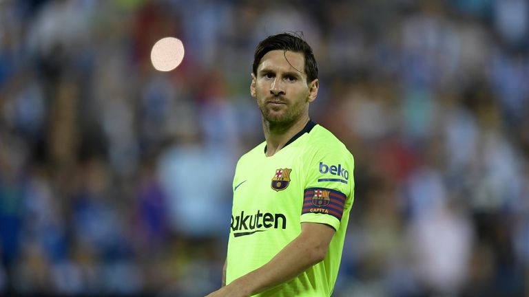 Lionel Messi kann die Niederlage des FC Barcelona nicht fassen.