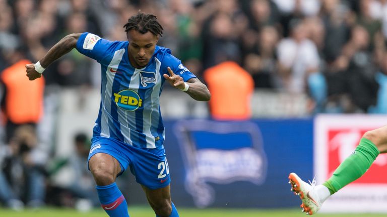 Abwehr - Valentino Lazaro (Hertha BSC): Beim 4:2-Erfolg der Hertha traf Österreicher Lazaro zum 2:1. Nachdem sein Einsatz zuvor krankheitsbedingt noch unsicher war, zeigte sich der Stammspieler in topform.