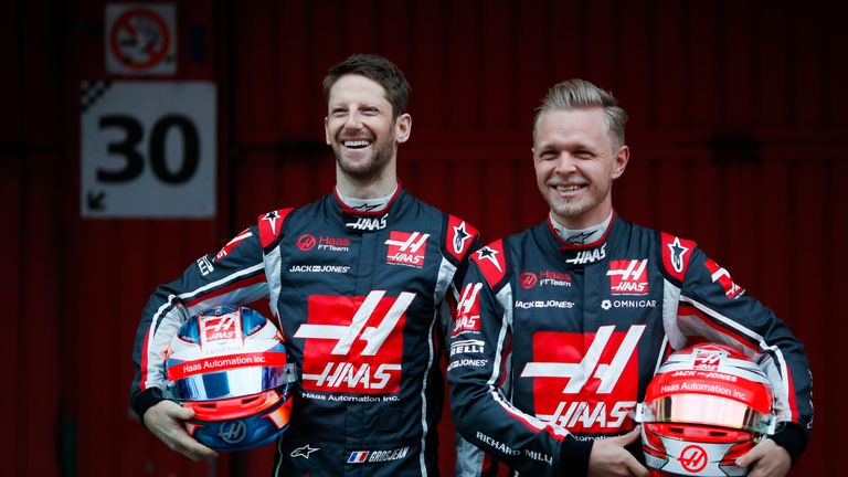 Die Stammpiloten von Haas, Romain Grosjean und Kevin Magnussen fahren auch in der kommenden Saison für den US-Rennstall.