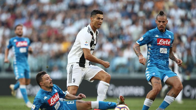 1. Juventus Turin: Juve eilt in der Liga von Sieg zu Sieg. Bilanz: Sieben Spiele, sieben Siege. Auch dank CR7: Beim 3:1 gegen Neapel legte er alle Tore auf. Gegen Bern ist der Star aber gesperrt. Dennoch sollte es für die Schweizer locker reichen.