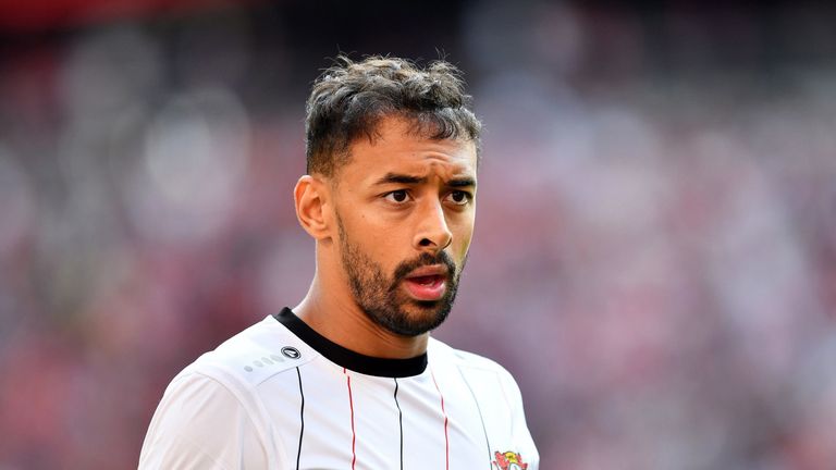 Leverkusens Karim Bellarabi ist für vier Spiele gesperrt.