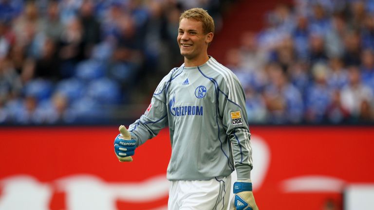2009: 'Wir schießen so wenig Tore, vielleicht heißen wir deshalb auch die Knappen.' - Manuel Neuer (damals Torwart bei Schalke 04)