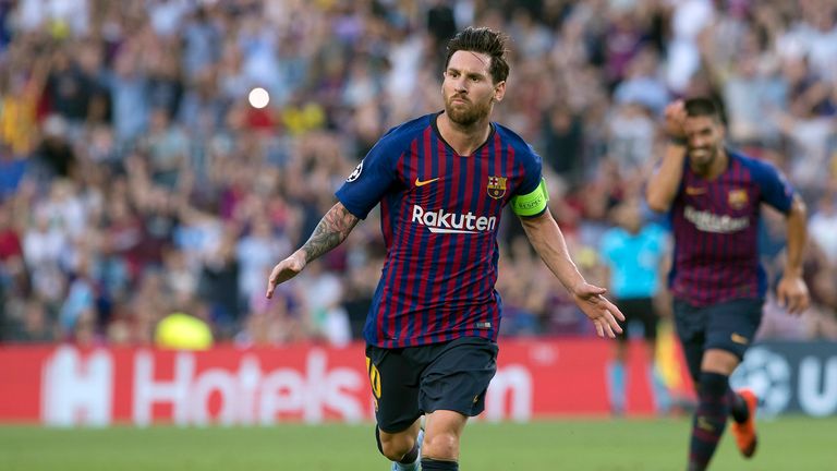 Messi eröffnet die Champions League 2018/19 - mit einem sehenswerten Freistoß-Treffer gegen PSV Eindhoven.