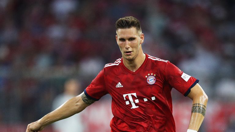 Niklas Süle: Steht bei den Bayern hoch im Kurs und macht den etablierten ordentlich Druck. Überzeugt im Spiel mit, wie auch ohne Ball. Für manche sogar schon der neue Abwehrchef beim Rekordmeister. 