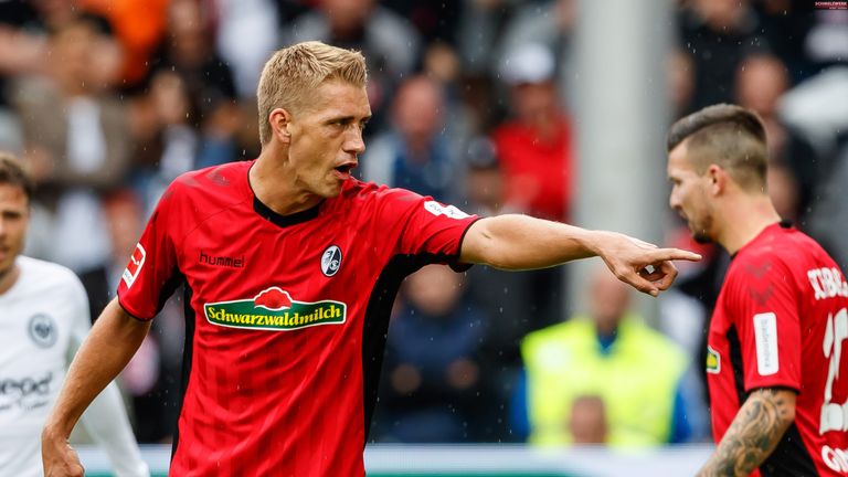 Nils Petersen: Unglücklicher Start für Petersen und den Sportclub. Konnte bisher lediglich im Pokal gegen Cottbus treffen. War in der Verlängerung zur Stelle und verwandelte im Elfmeterschießen.